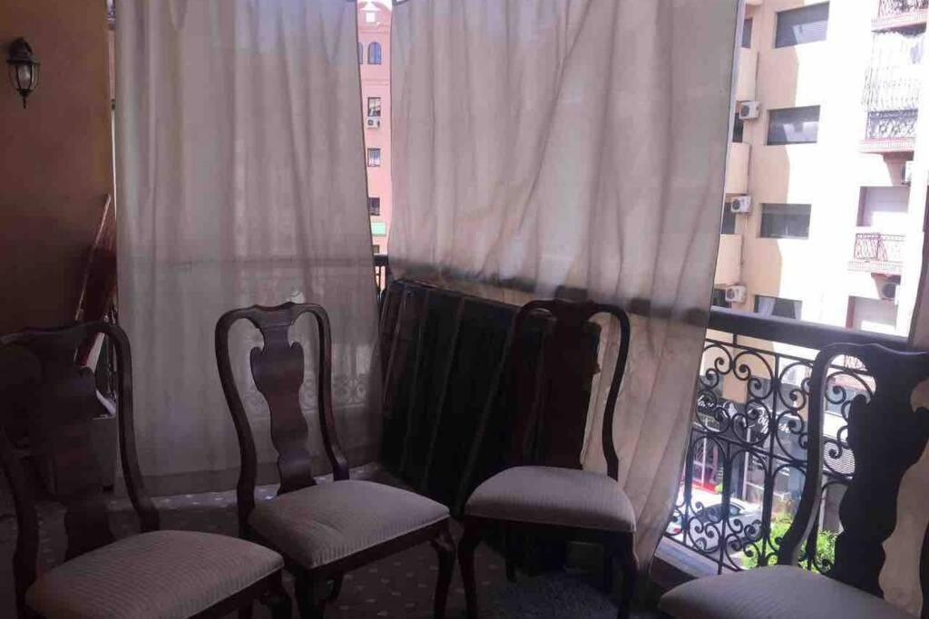 Appartement Tout Confort Avec Possibilite Transport Aeroport Marrakesh Buitenkant foto